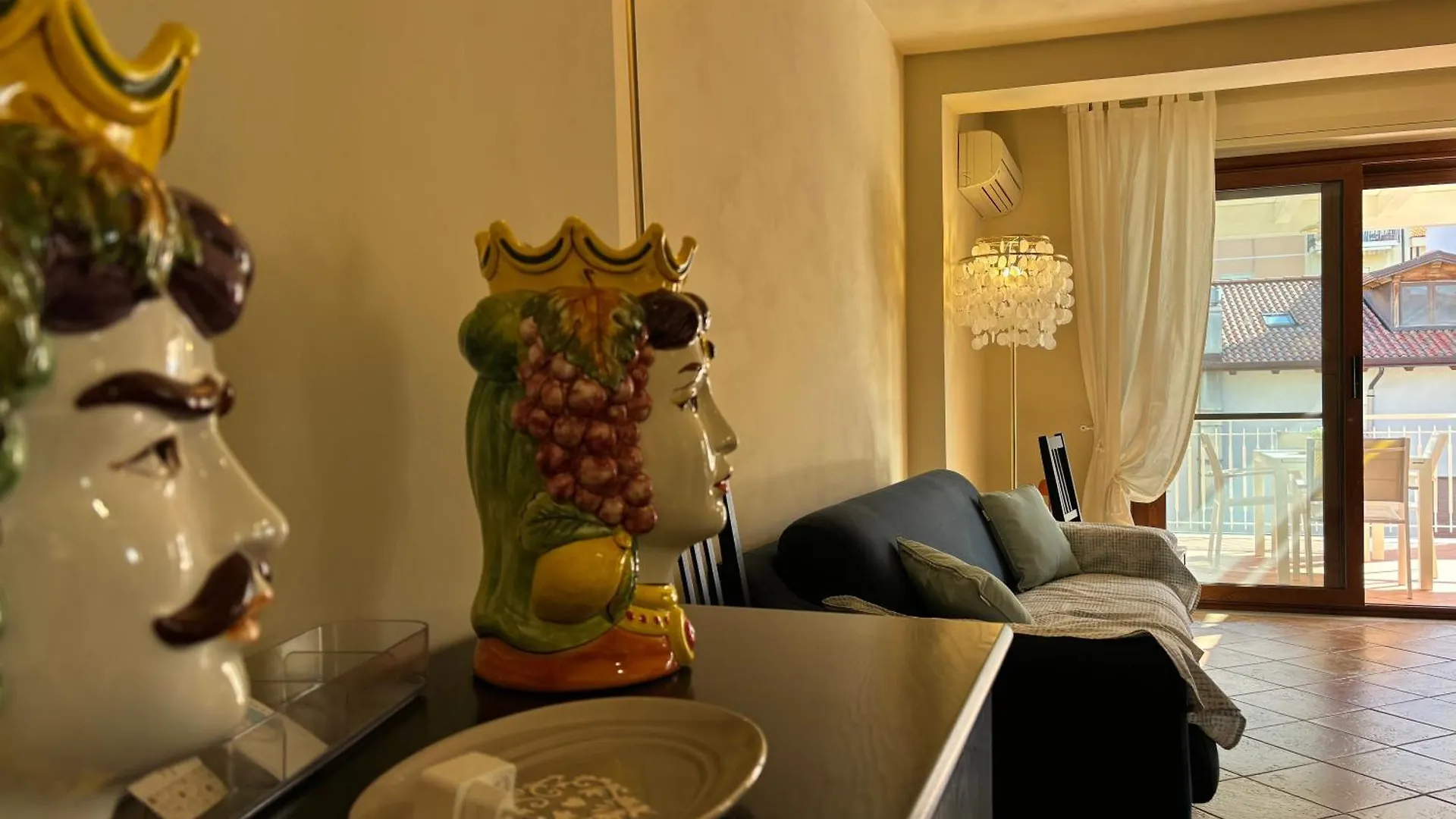 Casa Vacanze La Chicca Capo dʼOrlando Appartement